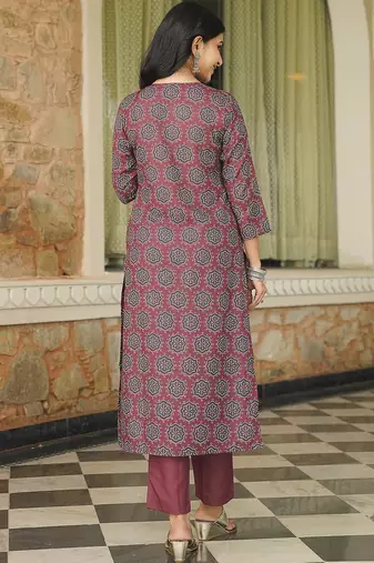Women maroon rayon blend ajrakh printed straight kurta trousers with dupatta
