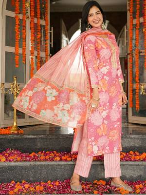 Women pink rayon blend floral printed straight kurta trousers with dupatta 2