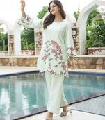 Women green silk blend solid embroidered coord sets