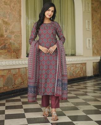 Women maroon rayon blend ajrakh printed straight kurta trousers with dupatta 5