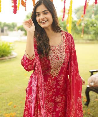 Women red viscose rayon floral embroidered straight kurta trousers with dupatta 1
