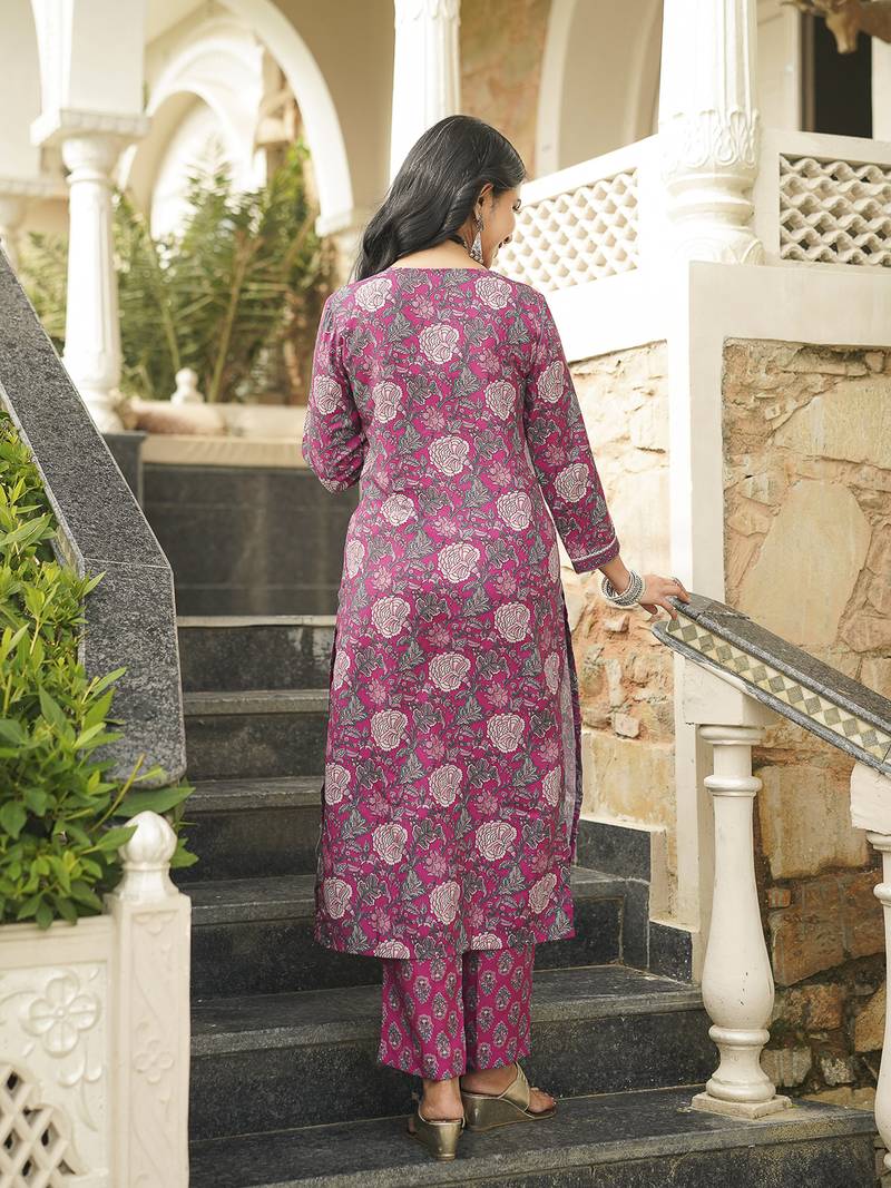 Women pink rayon blend floral printed straight kurta trousers with dupatta