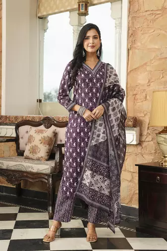 Women purple rayon blend ethnic motifs printed straight kurta trousers with dupatta