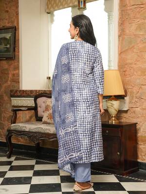 Women blue rayon blend batik printed straight kurta trousers with dupatta 4