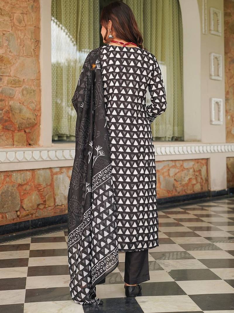 Women black rayon blend geometric printed straight kurta trousers with dupatta