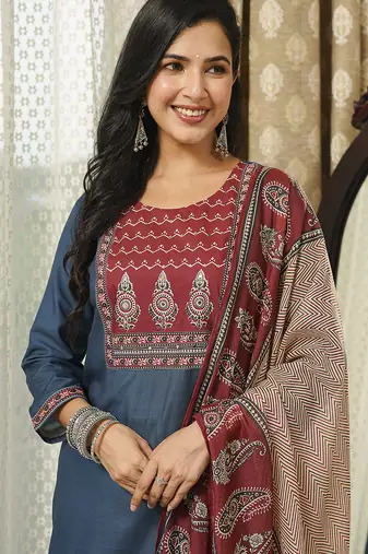 Women blue rayon blend ajrakh printed straight kurta trousers with dupatta