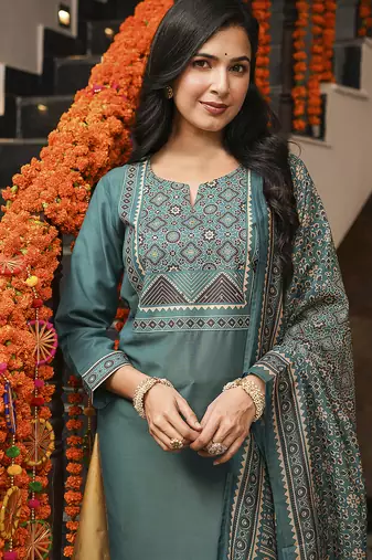 Women teal rayon blend ajrakh printed straight kurta trousers with dupatta
