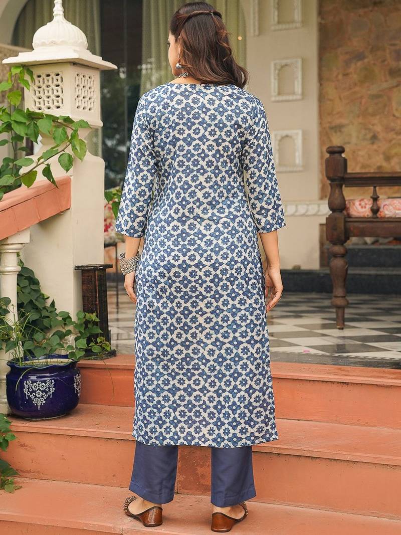 Women blue rayon blend floral printed straight kurta trousers with dupatta