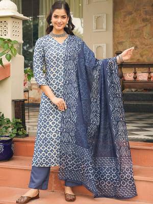 Women blue rayon blend floral printed straight kurta trousers with dupatta 5