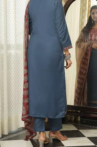 Women blue rayon blend ajrakh printed straight kurta trousers with dupatta