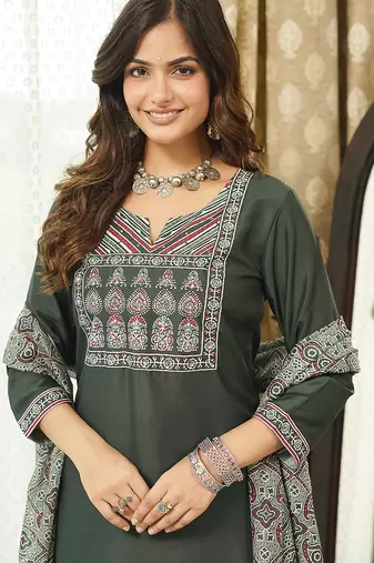 Women green rayon blend ajrakh printed straight kurta trousers with dupatta