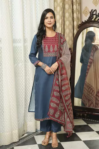 Women blue rayon blend ajrakh printed straight kurta trousers with dupatta