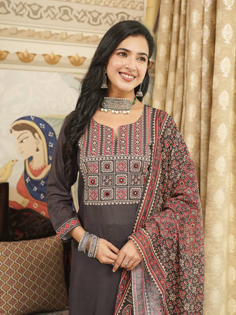 Women Black Rayon Blend Printed Kurta Trousers Dupatta