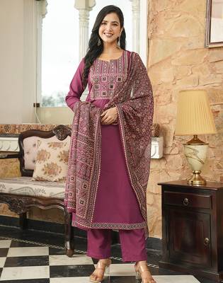 Women purple rayon blend ajrakh printed straight kurta trousers with dupatta 2