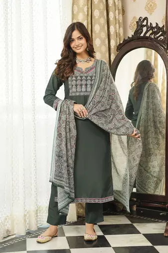 Women green rayon blend ajrakh printed straight kurta trousers with dupatta