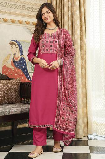 Women pink rayon blend ajrakh printed straight kurta trousers with dupatta