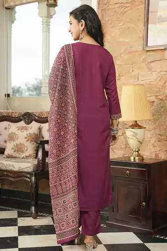 Women purple rayon blend ajrakh printed straight kurta trousers with dupatta