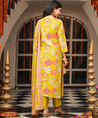 Women yellow viscose rayon geometric embroidered straight kurta trousers with dupatta 4