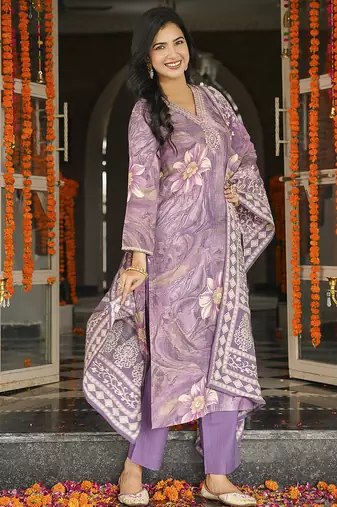 Women lavender viscose rayon floral embroidered straight kurta trousers with dupatta