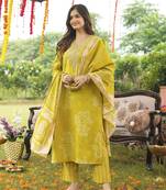 Women yellow poly chanderi floral embroidered straight kurta trousers with dupatta