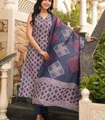 Women blue rayon geometric printed straight kurta trousers with dupatta