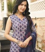 Women blue rayon geometric printed straight kurta trousers with dupatta