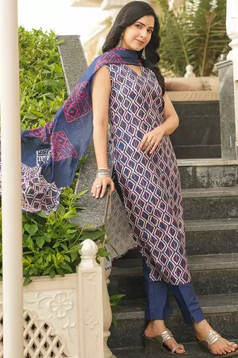 Women blue rayon geometric printed straight kurta trousers with dupatta