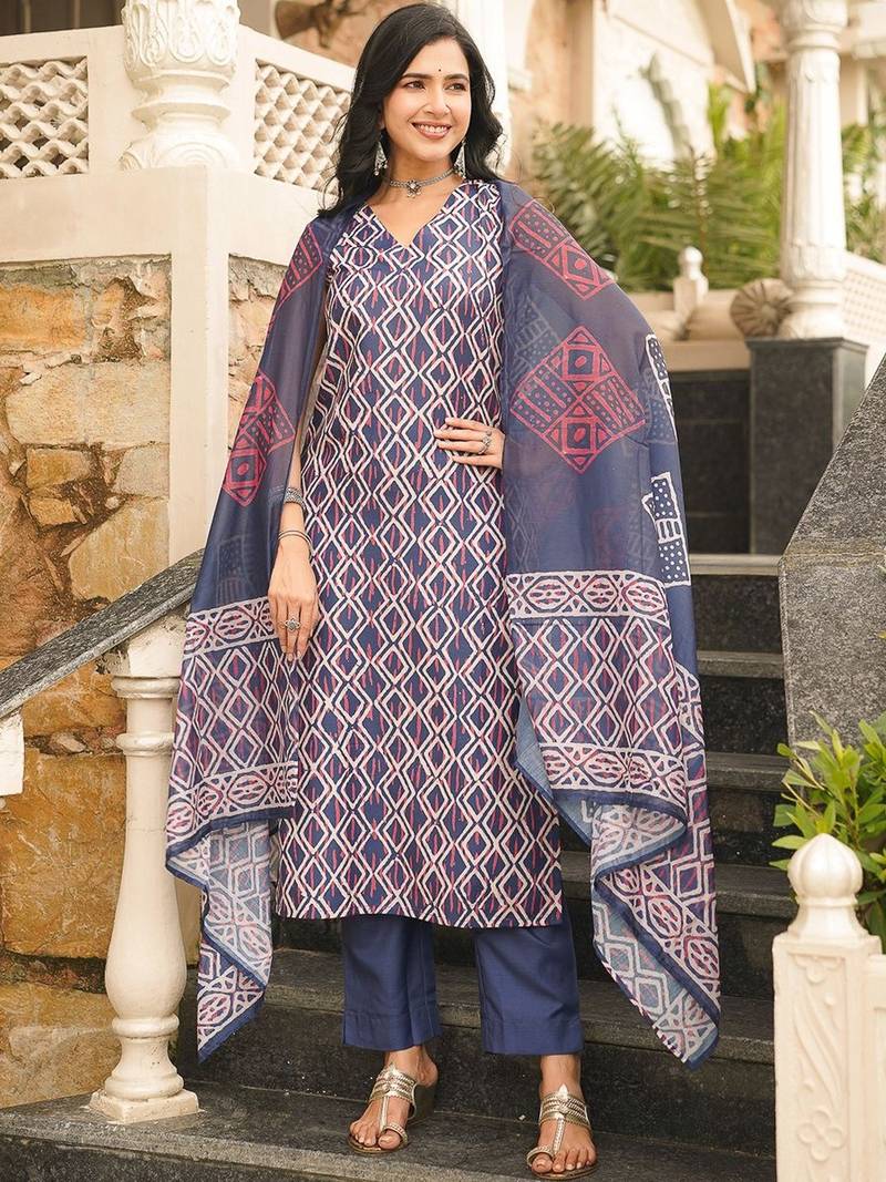 Women blue rayon geometric printed straight kurta trousers with dupatta