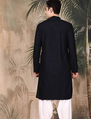 Black cotton embroidered kurta for men 4
