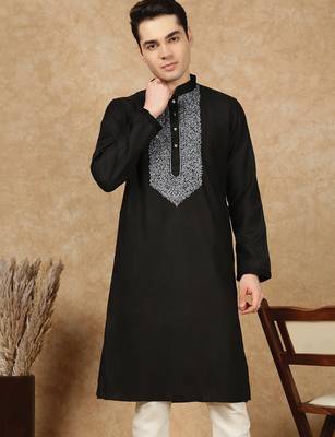 Black cotton embroidered kurta for men 3