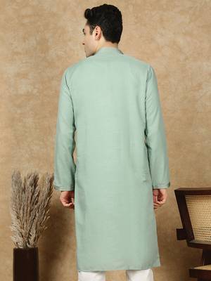 Green cotton embroidered kurta for men 4