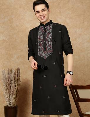 Black cotton embroidered kurta for men 1