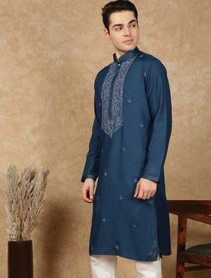 Blue cotton embroidered kurta for men 2
