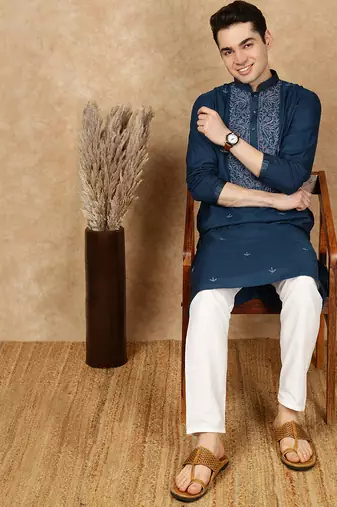 Blue cotton embroidered kurta for men