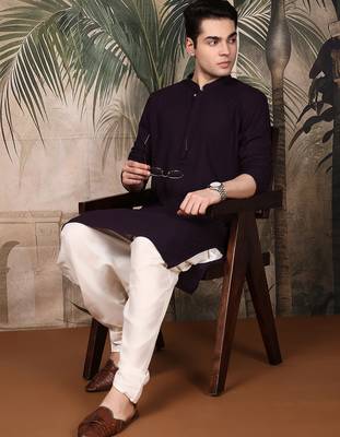 Purple silk blend thread work kurta for men 5
