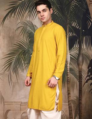 Mustard silk blend thread work kurta for men 2