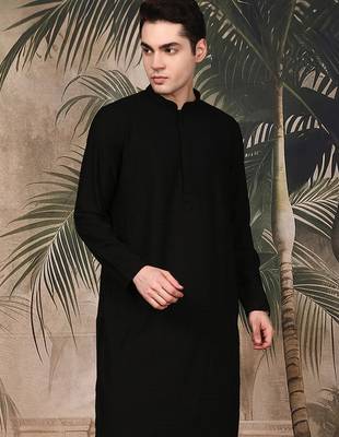 Black silk blend embroidred kurta for men 1
