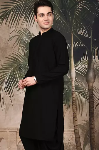 Black silk blend embroidred kurta for men