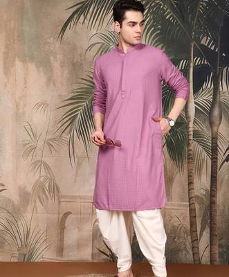 Pink silk blend embroidred kurta for men 5