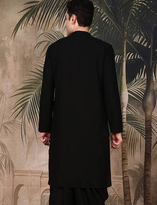 Black silk blend embroidred kurta for men 4