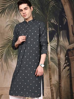 Grey silk blend embroidred kurta for men 2