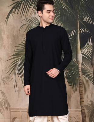 Blue silk blend embroidred kurta for men 3
