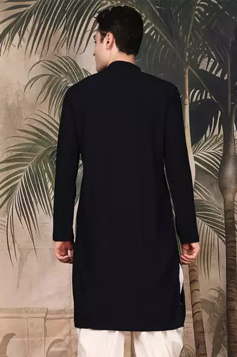 Blue silk blend embroidred kurta for men