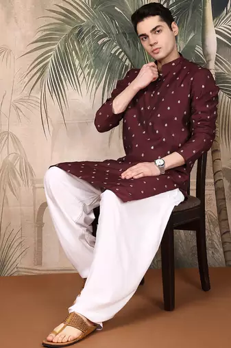 Maroon silk blend floral kurta for men