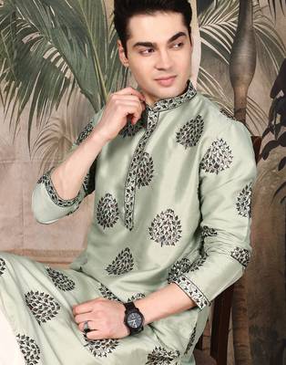 Green silk embroidered kurta for men 3