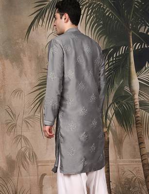 Grey silk blend sequins kurta for men 4