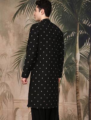 Black silk blend sequins kurta for men 4