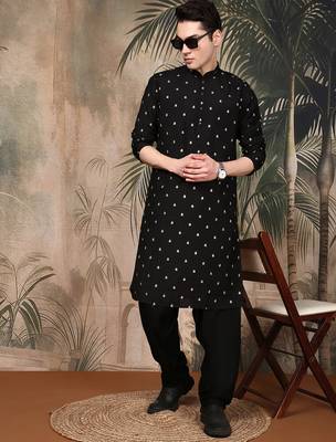 Black silk blend sequins kurta for men 5