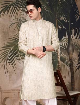 Beige silk blend solid kurta for men 3