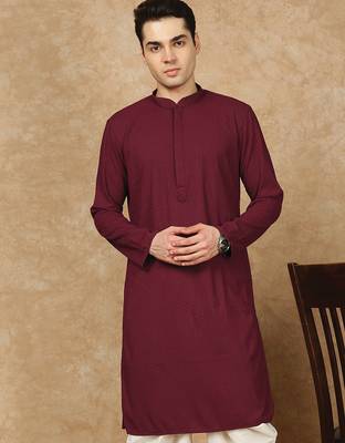 Maroon cotton blend solid kurta for men 1